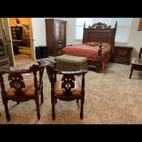 Hand Carved Solid wood Luxury furniture by owner - Picture 7 of 8